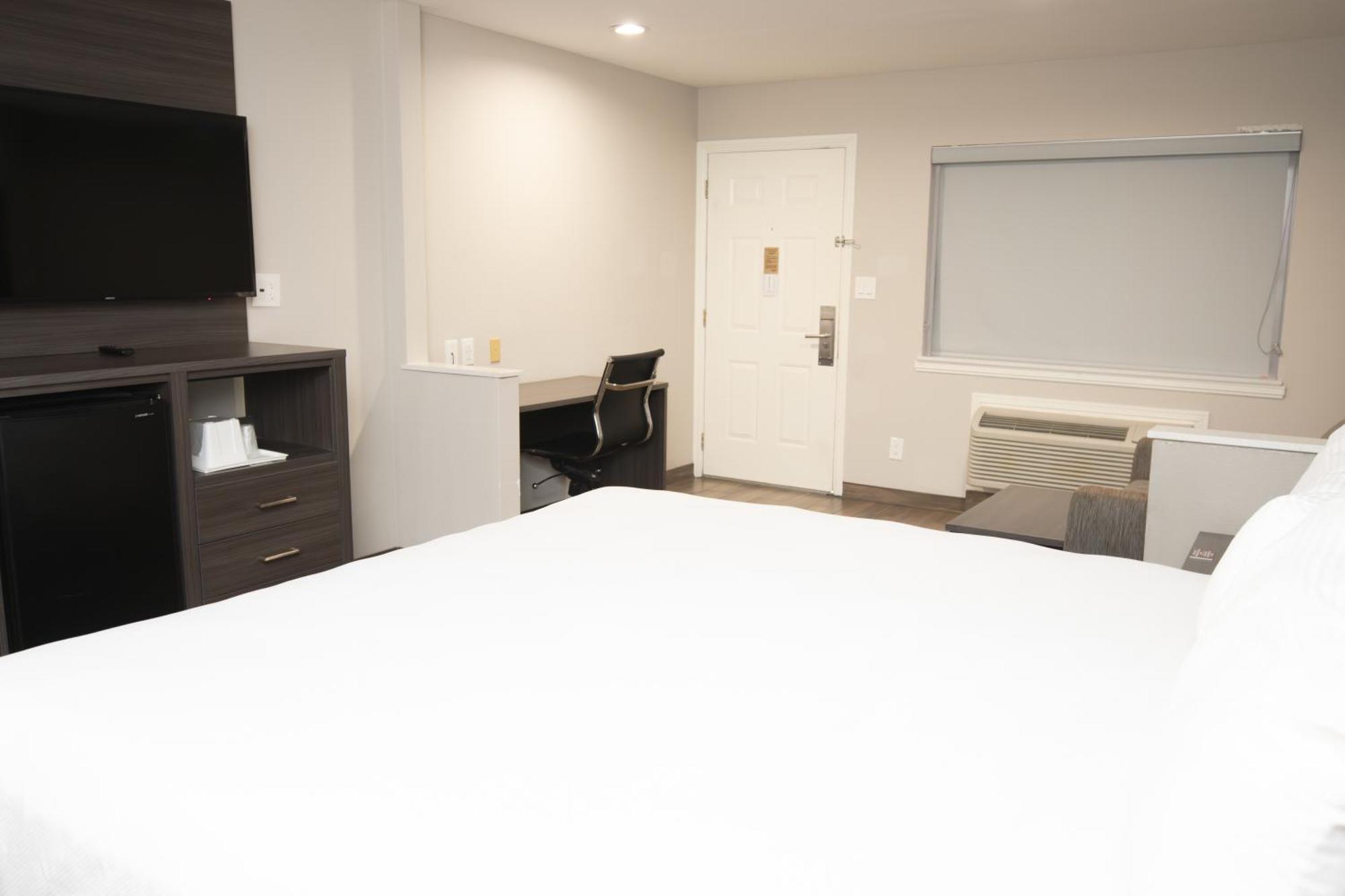 Americas Best Value Inn Гарлінґен Екстер'єр фото
