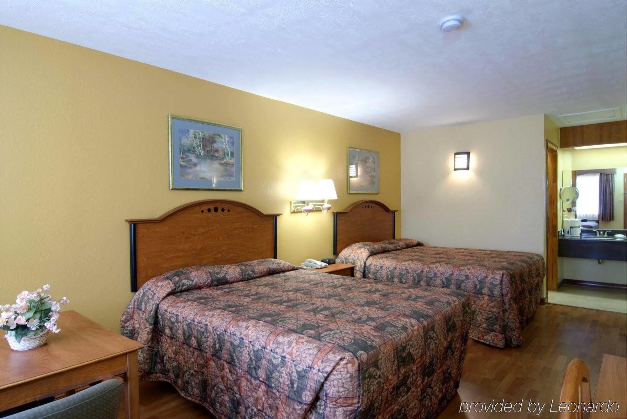 Americas Best Value Inn Гарлінґен Номер фото